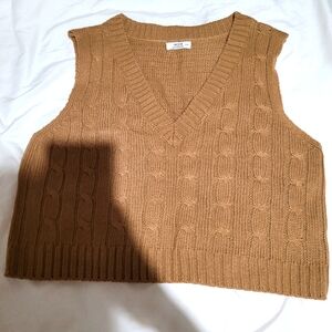 Ardene sweater vest size medium